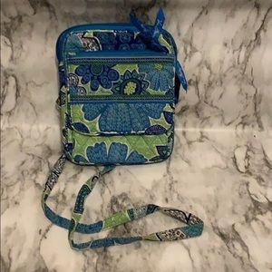 Vera Bradley Small Crossbody in Doodle Daisy